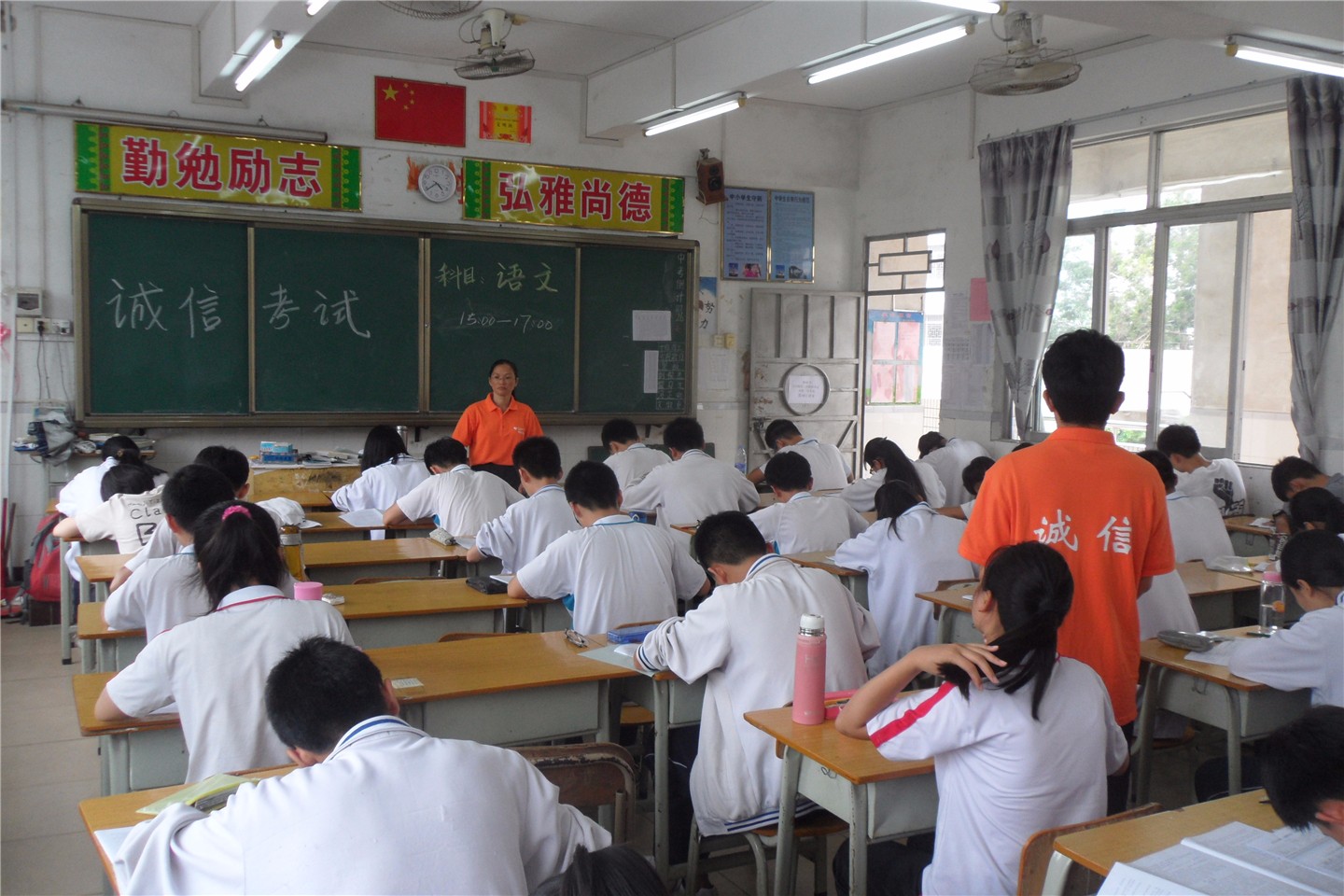 全國(guó)碩士研究生招生考試，該如何防止考場(chǎng)作弊行為發(fā)生？ 